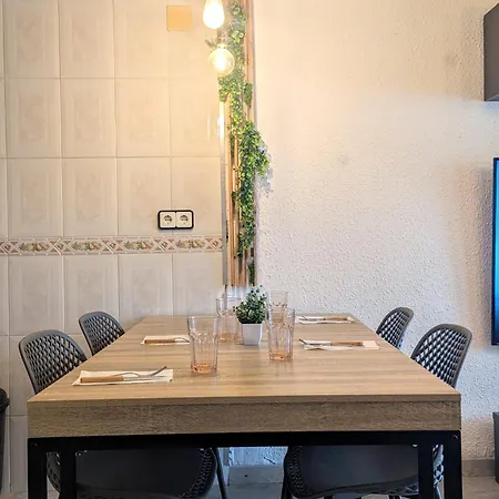 Apartment A 5 Minutos De Playas De En Avenida Carles Buigas *